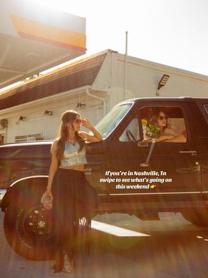 Video post by @presleyandtaylor on TikTok
