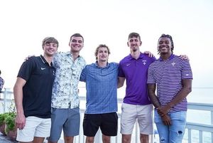 Image post by @furmanmbb on Instagram