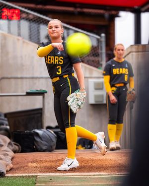Image post by @baylorsoftball on Instagram