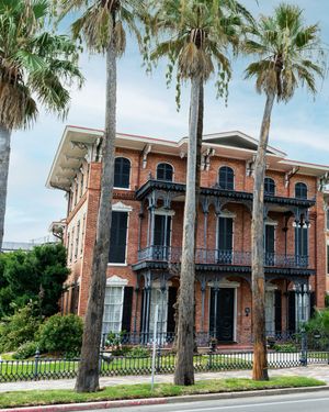 Image post by @galvestonisland on Instagram