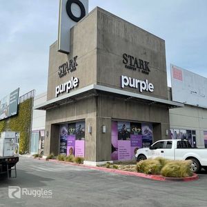 Image post by @rugglessign on Facebook