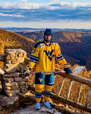 Image post by @wvuhockeyd2 on Instagram