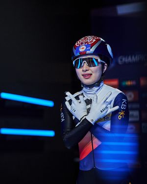 Image post by @isuspeedskating on Instagram