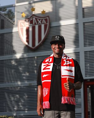 Image post by @clubnecaxa on Instagram