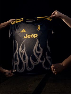 Video post by @juventus on TikTok