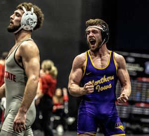 Image post by @uniathletics on Instagram