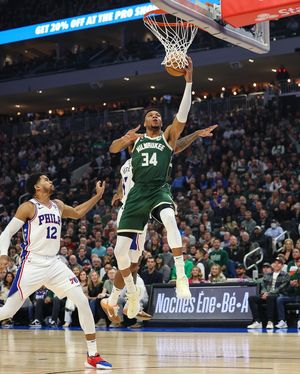 Image post by @giannis_an34 on Instagram