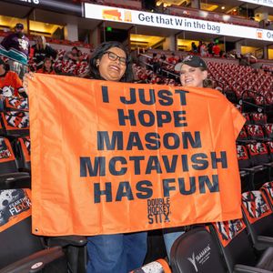 Image post by @AnaheimDucks on Twitter/X