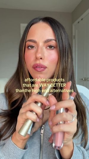 Video post by @anyaweitz on TikTok