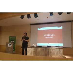 Image post by @emresahin.marketing on Instagram