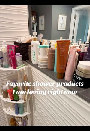 Video post by @shop.with.caroline on TikTok