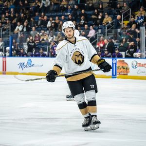 Image post by @NLGrowlers on Twitter
