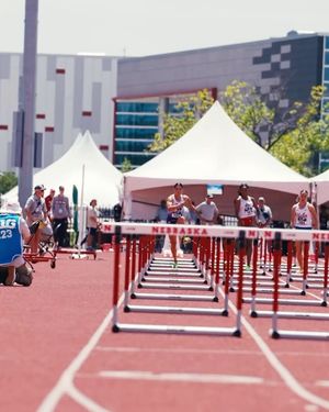 Image post by @uwtrack on Instagram