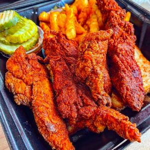 Image post by @daveshotchicken on Instagram