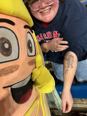 Image post by @CleHotDogs on Twitter