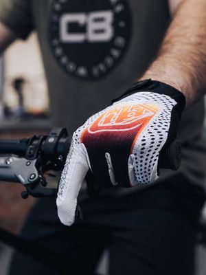 Image post by @cbcycleworks on Instagram