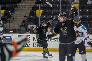 Image post by @_shotsby_em on Instagram