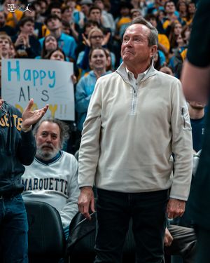 Image post by @MarquetteMBB on Twitter