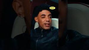 Video post by @essemagazine on YouTube