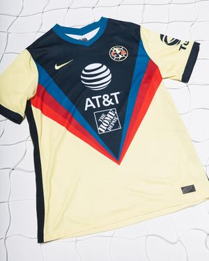 Image post by @soccerdotcom on Instagram