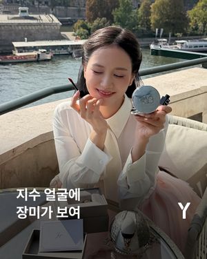Image post by @ymagazine_official on Instagram
