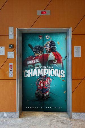 Image post by @MiamiDolphins on Twitter