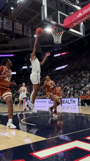 Video post by @uconnwbb on TikTok