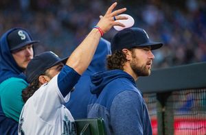 Image post by @CirclingSports on Twitter