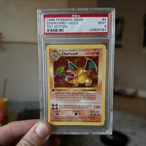 Image post by @ryans_cardhouse on Instagram