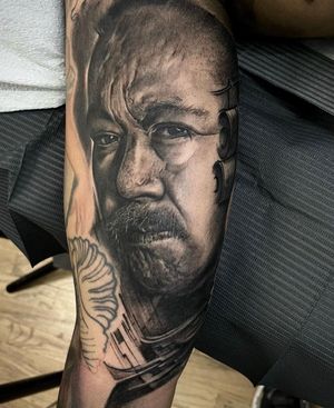 Image post by @skindesigntattoos on Instagram