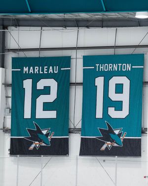 Image post by @SanJoseSharks on Twitter