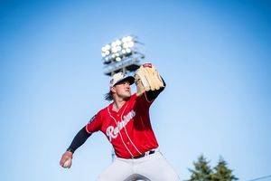 Image post by @tacomarainiers on Instagram