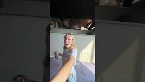 Video post by @colienuanez on YouTube