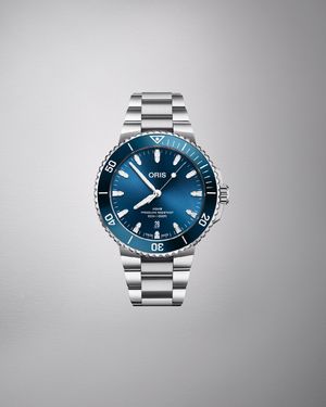 Image post by @oris on Instagram