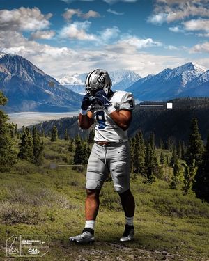 Image post by @unh_football on Instagram