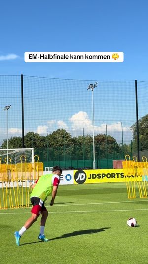 Video post by @dfb on TikTok