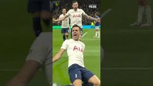 Video post by @tottenhamhotspur on YouTube