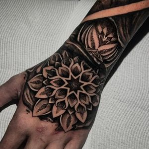Image post by @louietattooie on Instagram