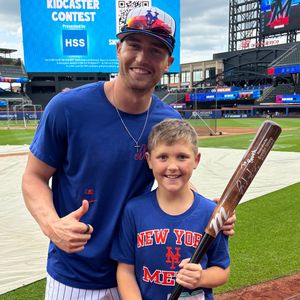 Image post by @amazinmetsfdn on Instagram