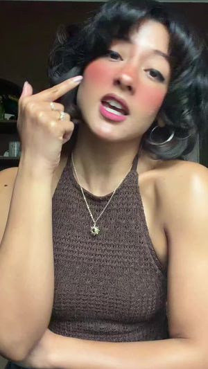 Video post by @sidandlisten on TikTok