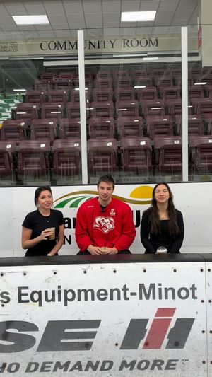 Video post by @TaurosHockey on Facebook