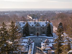 Image post by @fairfieldu on Instagram