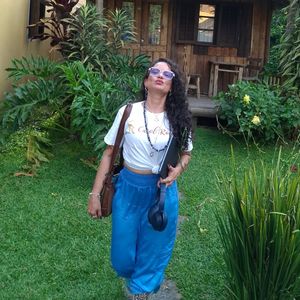Image post by @carolinerochamentora on Instagram