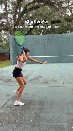 Video post by @twinsoncourt on Instagram