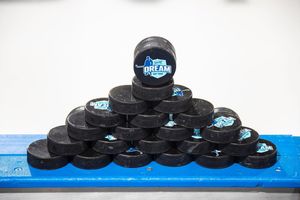Image post by @secretdeodorant on Instagram