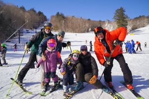 Image post by @mountsunapeeresort on Facebook