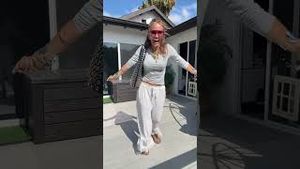 Video post by @shop.with.caroline on YouTube