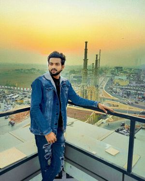Image post by @digitalfaizaan on Instagram