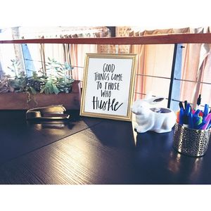Image post by @catcatoura on Instagram