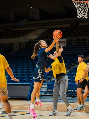Image post by @toledo_wbb on Instagram
